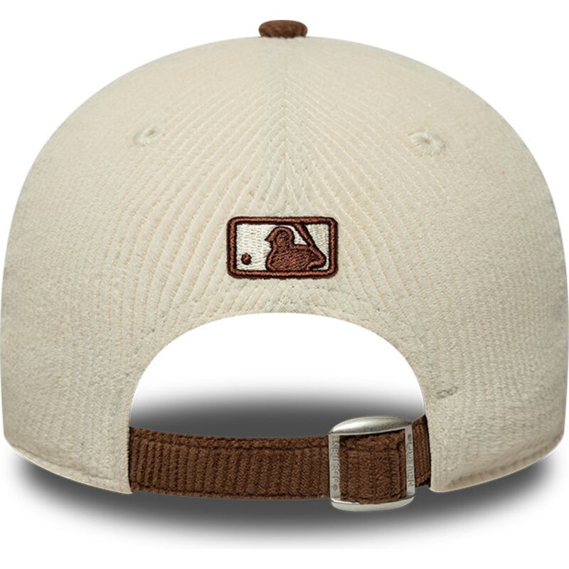 shapka-izvita-kafyav-reguliruem-9forty-m-crown-cord-na-new-york-yankees-mlb-ot-new-era