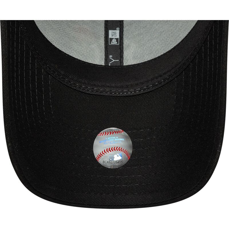 shapka-izvita-cherna-reguliruem-9forty-flower-icon-na-new-york-yankees-mlb-ot-new-era