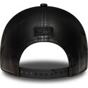 shapka-izvita-cherna-snapbek-9forty-m-crown-pu-diamante-na-new-york-yankees-mlb-ot-new-era