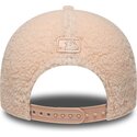shapka-izvita-roza-snapbek-za-deca-rosa-9forty-m-crown-winter-borg-na-new-york-yankees-mlb-ot-new-era