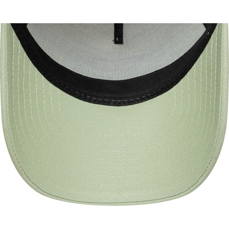 shapka-izvita-traker-zelena-snapbek-za-deca-a-frame-outdoor-ot-new-era