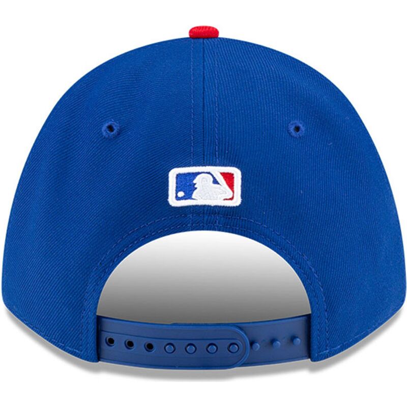shapka-izvita-sinya-snapbek-9forty-m-crown-player-replica-na-chicago-cubs-mlb-ot-new-era