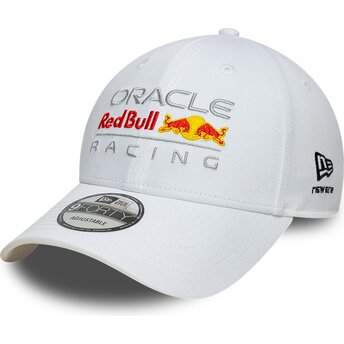 Шапка извита бяла регулируем 9FORTY Core на Red Bull Racing Formula 1 от New Era