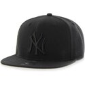 shapka-ploska-cherna-snapbek-captain-no-shot-na-new-york-yankees-mlb-ot-47-brand