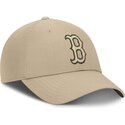 shapka-izvita-bezhov-reguliruem-club-structured-uv-poly-ripstop-na-boston-red-sox-mlb-ot-nike