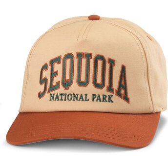 Шапка извита кафяв снапбек Roscoe на Sequoia National Park от American Needle