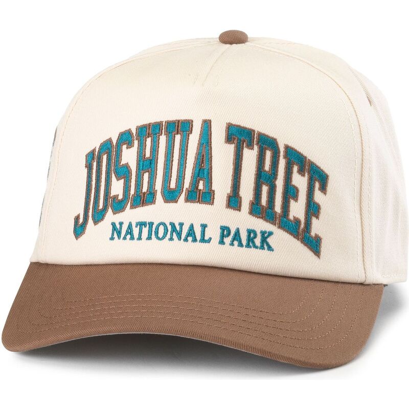 shapka-izvita-kafyav-snapbek-roscoe-na-joshua-tree-national-park-ot-american-needle