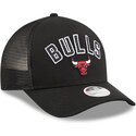 shapka-izvita-traker-cherna-snapbek-9forty-m-crown-a-frame-pomp-na-chicago-bulls-nba-ot-new-era