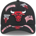 shapka-izvita-traker-cherna-snapbek-9forty-m-crown-a-frame-all-over-na-chicago-bulls-nba-ot-new-era