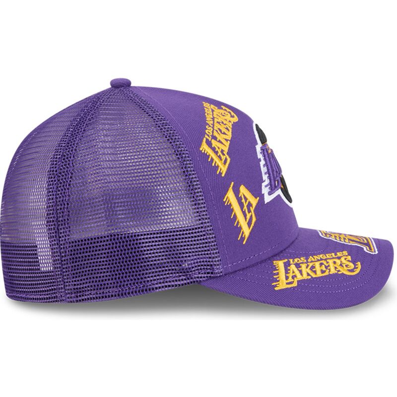 shapka-izvita-traker-violetka-snapbek-9forty-m-crown-a-frame-all-over-na-los-angeles-lakers-nba-ot-new-era