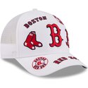 shapka-izvita-traker-byala-snapbek-9forty-m-crown-a-frame-all-over-na-boston-red-sox-mlb-ot-new-era