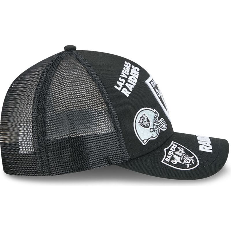 shapka-izvita-traker-cherna-snapbek-9forty-m-crown-a-frame-all-over-na-las-vegas-raiders-nfl-ot-new-era