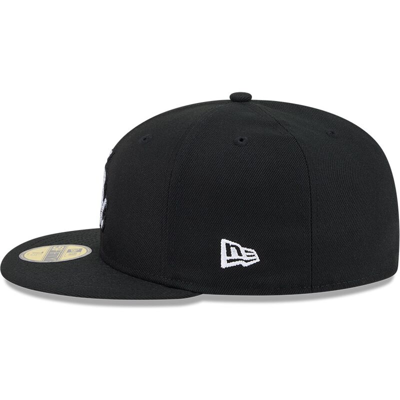 shapka-ploska-cherna-prilepnala-59fifty-rhinestone-badge-na-chicago-white-sox-mlb-ot-new-era shapka-ploska-cherna-prilepnala-59fifty-rhinestone-badge-na-chicago-white-sox-mlb-ot-new-era