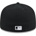 shapka-ploska-cherna-prilepnala-59fifty-rhinestone-badge-na-chicago-white-sox-mlb-ot-new-era