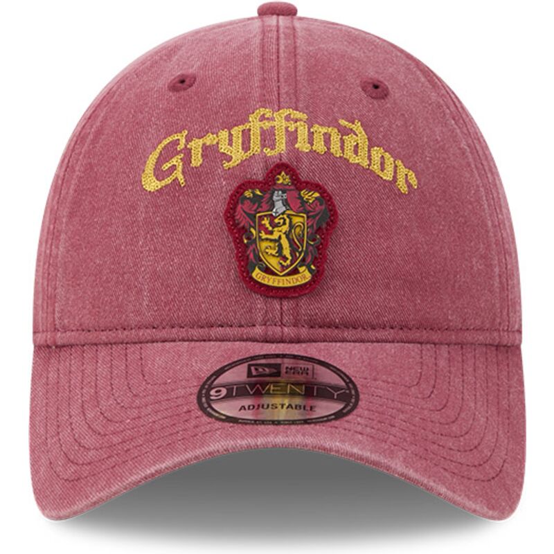 shapka-izvita-chervena-reguliruem-9twenty-na-lifestyle-f1-na-gryffindor-harry-potter-ot-new-era