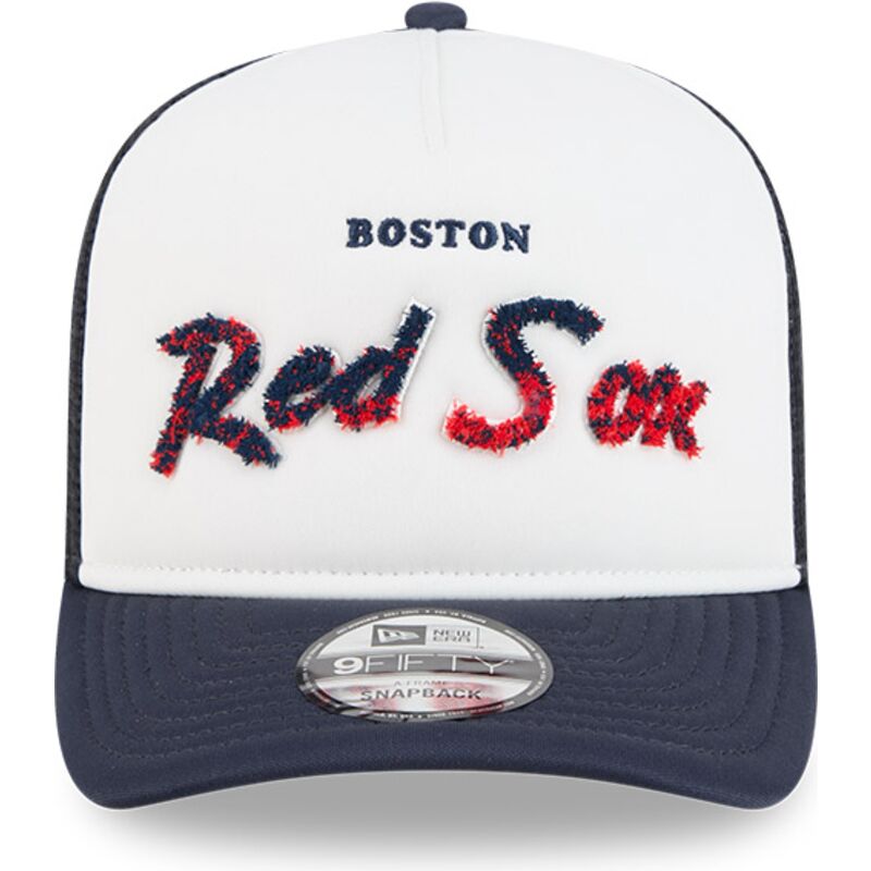 shapka-izvita-traker-tmnosin-snapbek-9fifty-a-frame-na-lifestyle-f1-na-boston-red-sox-mlb-ot-new-era