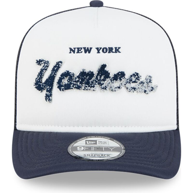 shapka-izvita-traker-tmnosin-snapbek-9fifty-a-frame-na-lifestyle-f1-na-new-york-yankees-mlb-ot-new-era