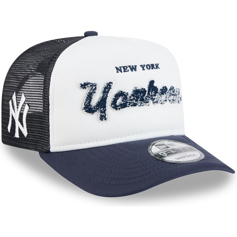 shapka-izvita-traker-tmnosin-snapbek-9fifty-a-frame-na-lifestyle-f1-na-new-york-yankees-mlb-ot-new-era
