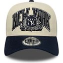 shapka-izvita-bezhov-snapbek-e-frame-wordmark-suede-na-new-york-yankees-mlb-ot-new-era