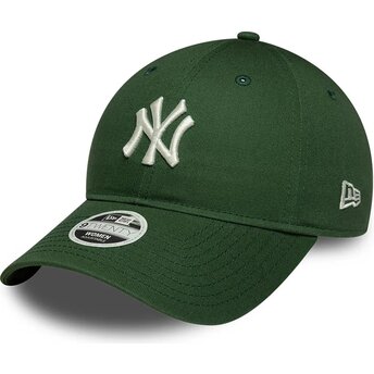 Шапка извита зелена регулируем 9TWENTY League Essential Midi на New York Yankees MLB от New Era