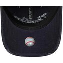 shapka-izvita-tmnosin-reguliruem-9twenty-distress-wordmark-na-new-york-yankees-mlb-ot-new-era