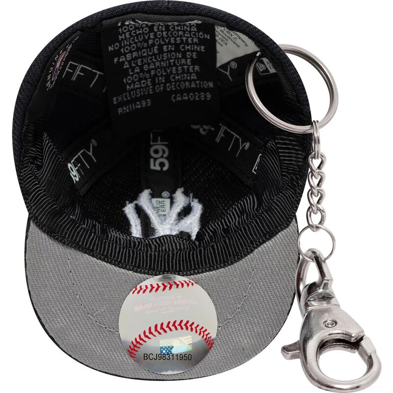 aksesoara-tmnosin-llavero-mini-cap-keychain-na-new-york-yankees-mlb-ot-new-era aksesoara-tmnosin-llavero-mini-cap-keychain-na-new-york-yankees-mlb-ot-new-era