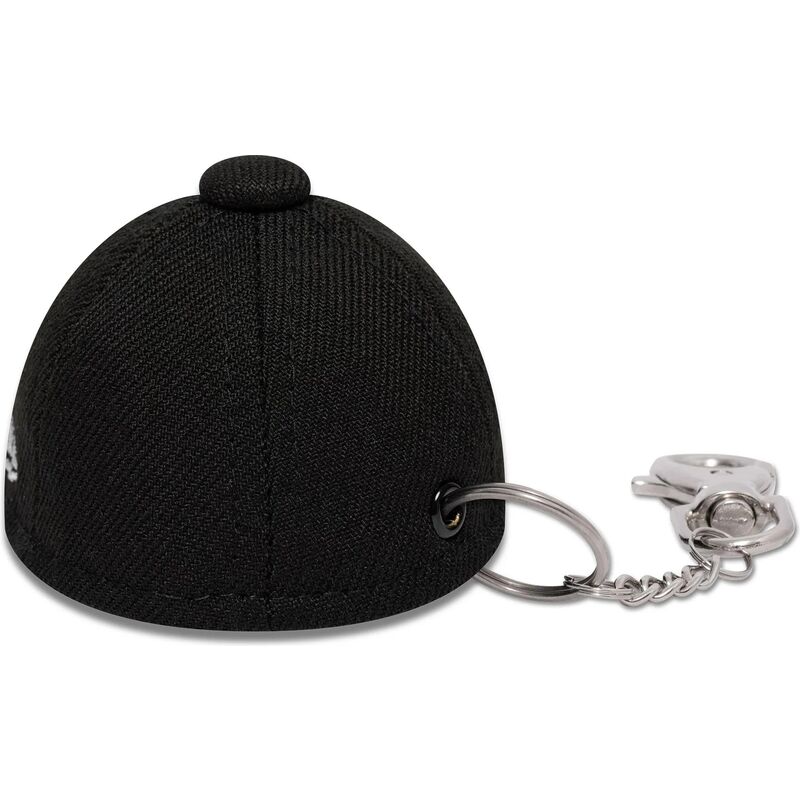 aksesoara-cherna-llavero-mini-cap-keychain-ot-new-era