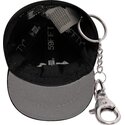 aksesoara-cherna-llavero-mini-cap-chain-ot-new-era