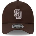 shapka-izvita-traker-kafyav-snapbek-9forty-apex-batting-practice-na-san-diego-padres-mlb-ot-new-era