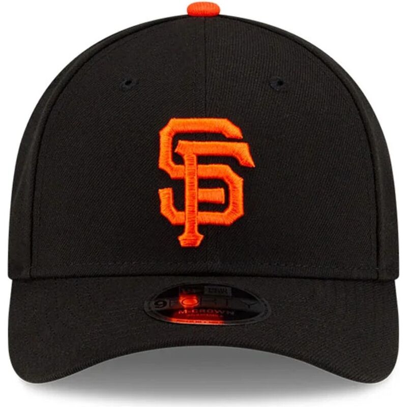 shapka-izvita-cherna-snapbek-9forty-m-crown-player-replica-na-san-francisco-giants-mlb-ot-new-era