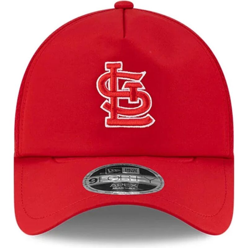 shapka-izvita-traker-chervena-snapbek-9forty-apex-batting-practice-na-st-louis-cardinals-mlb-ot-new-era
