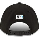 shapka-izvita-cherna-snapbek-9forty-m-crown-player-replica-na-miami-marlins-mlb-ot-new-era