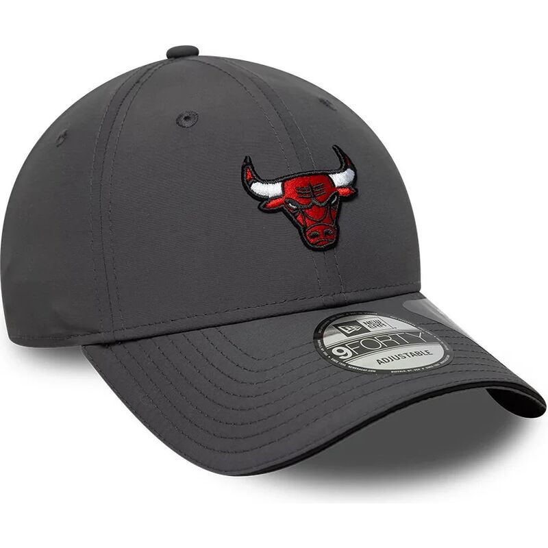shapka-izvita-siv-reguliruem-9forty-recycled-na-chicago-bulls-nba-ot-new-era shapka-izvita-siv-reguliruem-9forty-recycled-na-chicago-bulls-nba-ot-new-era