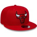 shapka-ploska-chervena-snapbek-9fifty-na-chicago-bulls-nba-ot-new-era