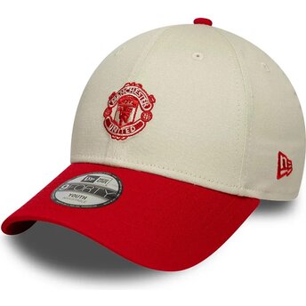 Шапка извита бежов регулируем за деца 9FORTY Contrast на Manchester United Football Club Premier League от New Era
