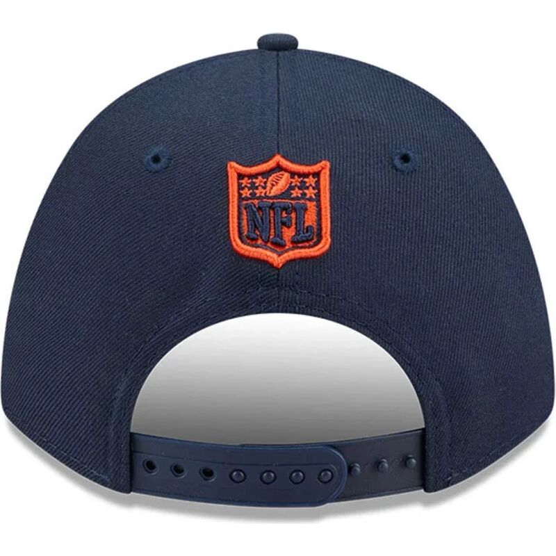 shapka-izvita-tmnosin-snapbek-9forty-m-crown-team-na-chicago-bears-nfl-ot-new-era