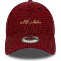 shapka-izvita-chervena-reguliruem-9forty-houndstooth-na-ac-milan-serie-a-ot-new-era