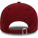shapka-izvita-chervena-reguliruem-9forty-houndstooth-na-ac-milan-serie-a-ot-new-era