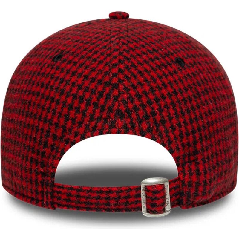 shapka-izvita-chervena-reguliruem-9forty-houndstooth-na-ac-milan-serie-a-ot-new-era