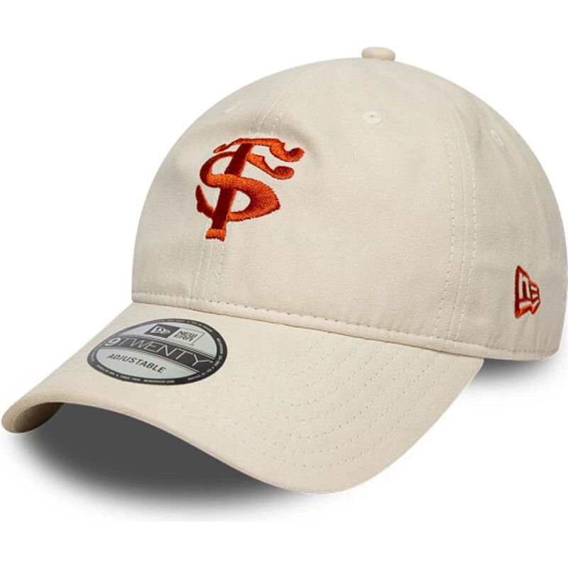 shapka-izvita-bezhov-reguliruem-9twenty-faux-suede-na-stade-toulousain-top-14-ot-new-era