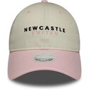 shapka-izvita-bezhov-reguliruem-rosa-9twenty-na-newcastle-united-football-club-premier-league-ot-new-era