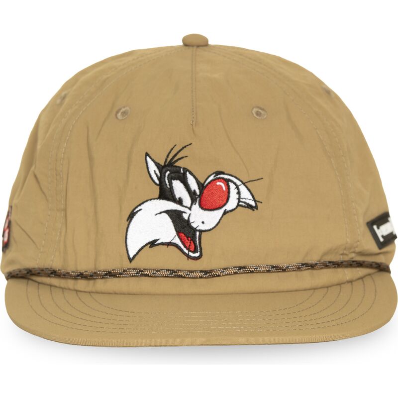 shapka-ploska-bezhov-snapbek-loo13-goob-silvestre-looney-tunes-ot-capslab