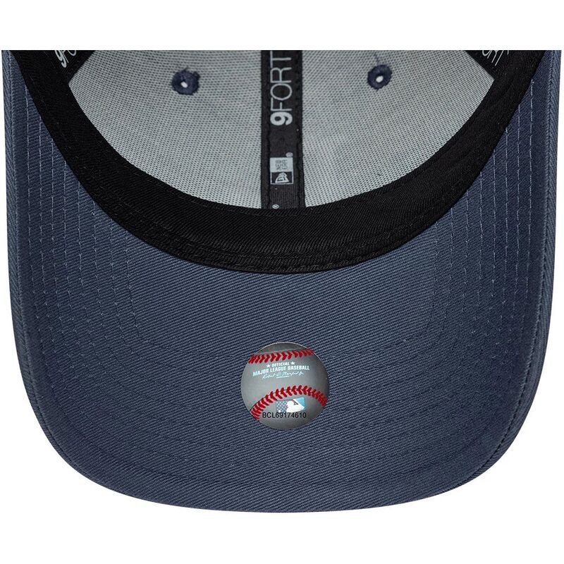 shapka-izvita-siv-reguliruem-9forty-league-essential-na-los-angeles-dodgers-mlb-ot-new-era
