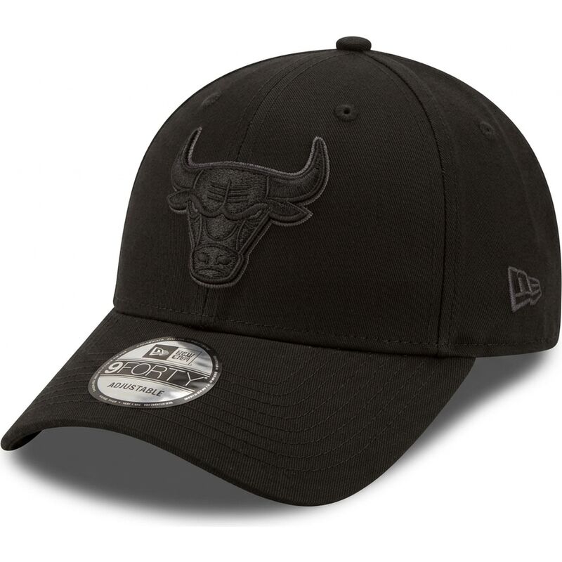 shapka-izvita-cherna-reguliruem-9forty-team-outline-na-chicago-bulls-nba-ot-new-era