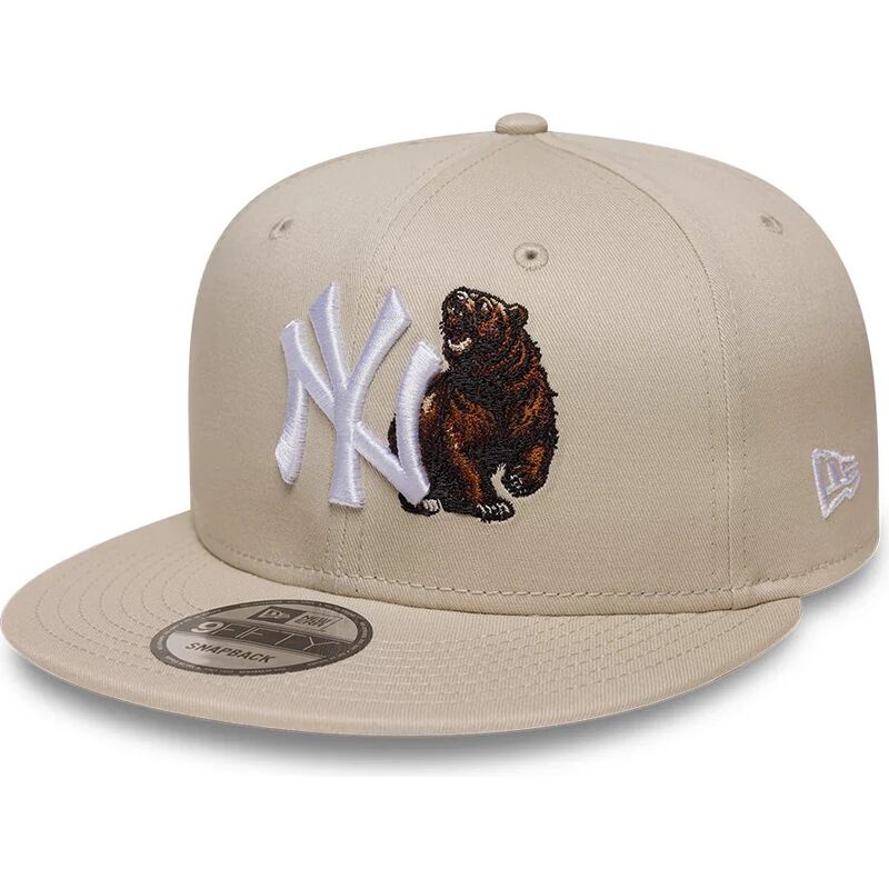 shapka-ploska-bezhov-snapbek-9fifty-outdoor-icon-na-new-york-yankees-mlb-ot-new-era