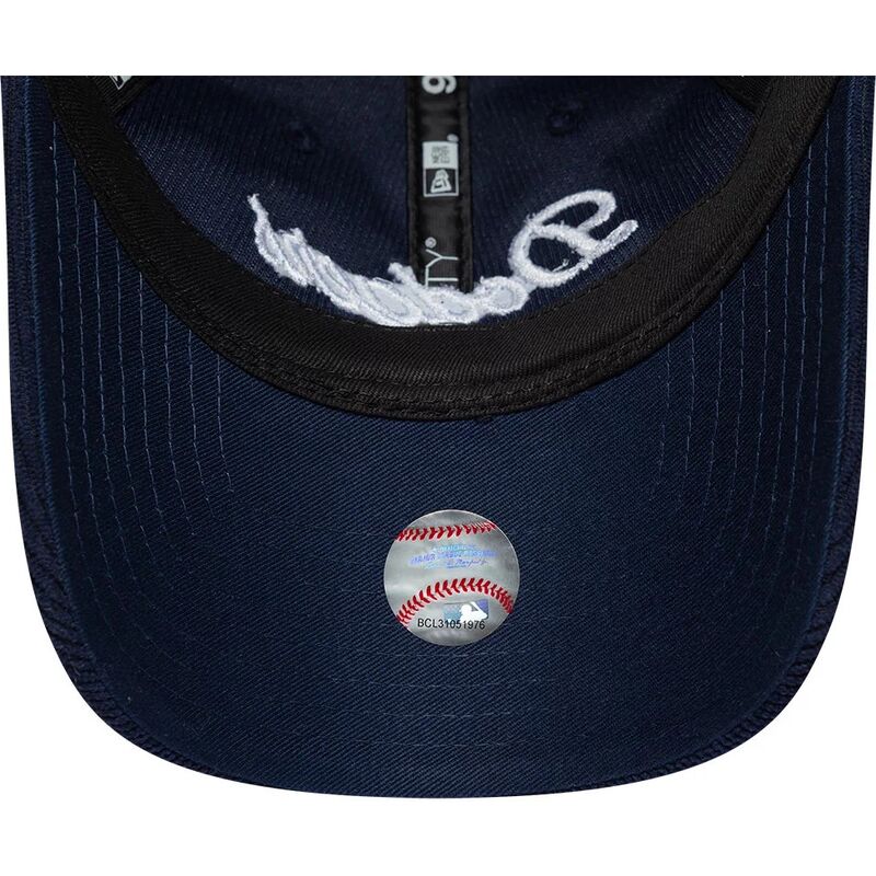shapka-izvita-tmnosin-reguliruem-9twenty-cord-script-na-los-angeles-dodgers-mlb-ot-new-era