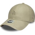 shapka-izvita-bezhov-reguliruem-9twenty-washed-pu-na-los-angeles-dodgers-mlb-ot-new-era