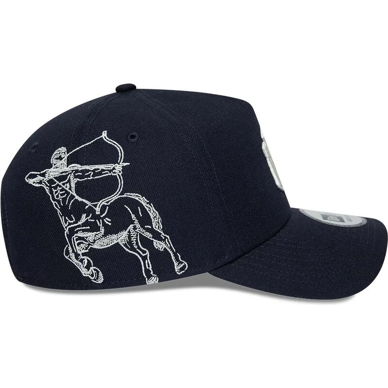 shapka-izvita-tmnosin-snapbek-9forty-e-frame-mythical-icon-na-new-york-yankees-mlb-ot-new-era