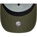 shapka-izvita-traker-zelena-snapbek-a-frame-league-essential-na-new-york-yankees-mlb-ot-new-era