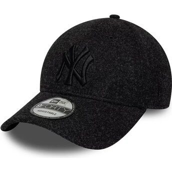 Шапка извита черна регулируем 9FORTY Winter на New York Yankees MLB от New Era
